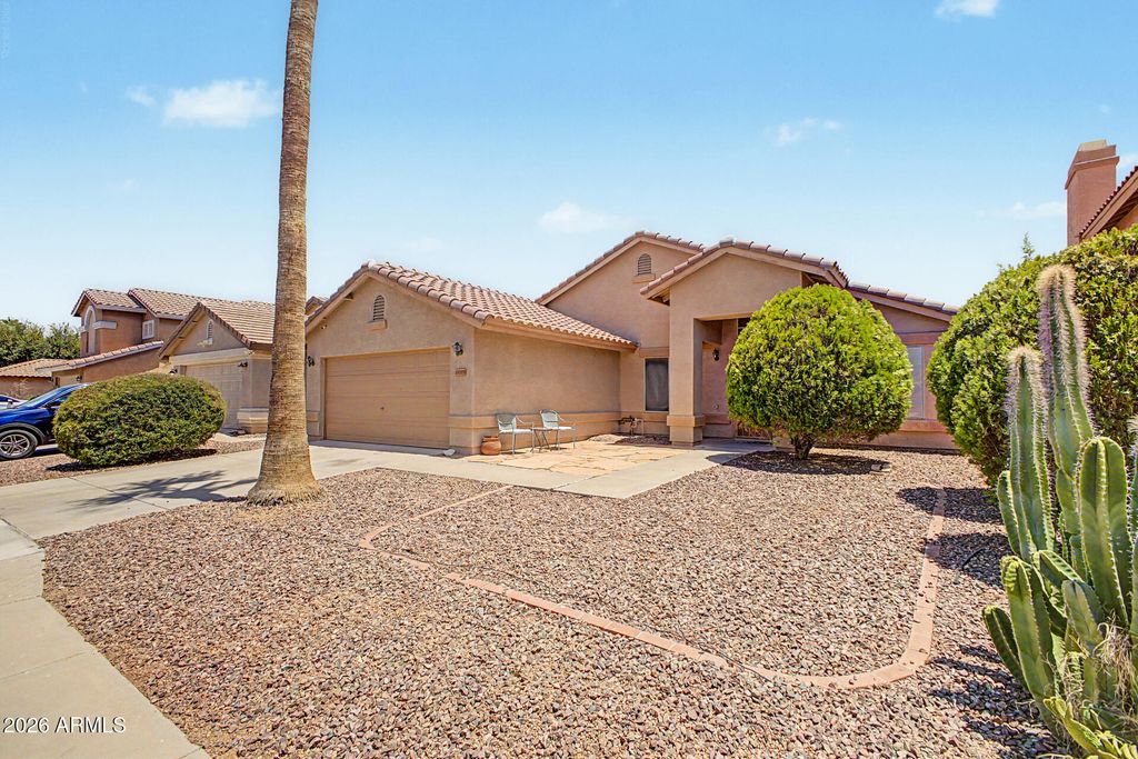 15025 W PIANA Trail, Surprise, AZ 85374 — exterior