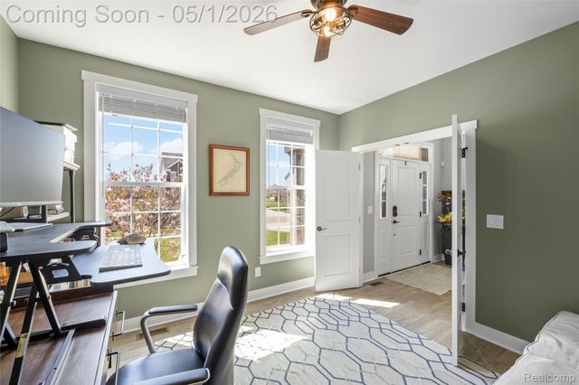 50976 Woodford Drive, Canton Charter Township, MI 48188
