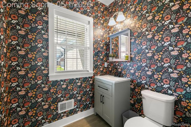 50976 Woodford Drive, Canton Charter Township, MI 48188