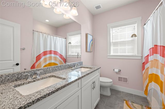 50976 Woodford Drive, Canton Charter Township, MI 48188