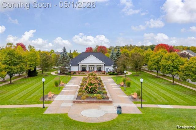 50976 Woodford Drive, Canton Charter Township, MI 48188
