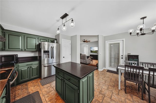409 Ridgemont Avenue, Lowell, AR 72745