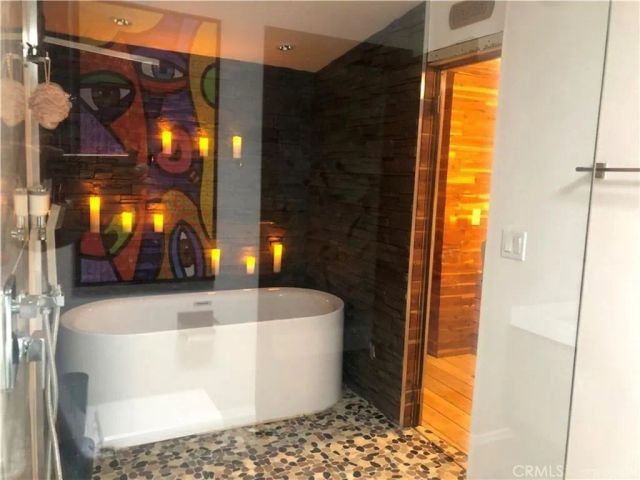 9987 Reevesbury, Beverly Hills, CA 90210