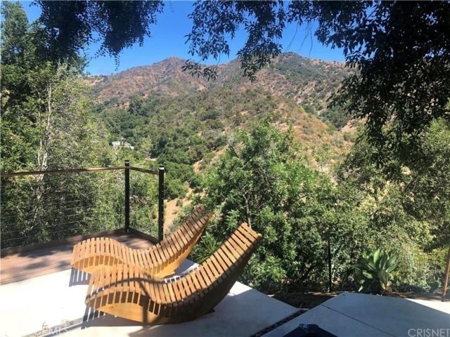 9987 Reevesbury, Beverly Hills, CA 90210