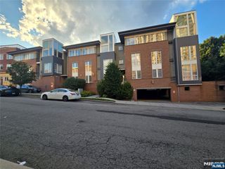 255 Laird Avenue 2, Cliffside Park, NJ 07010