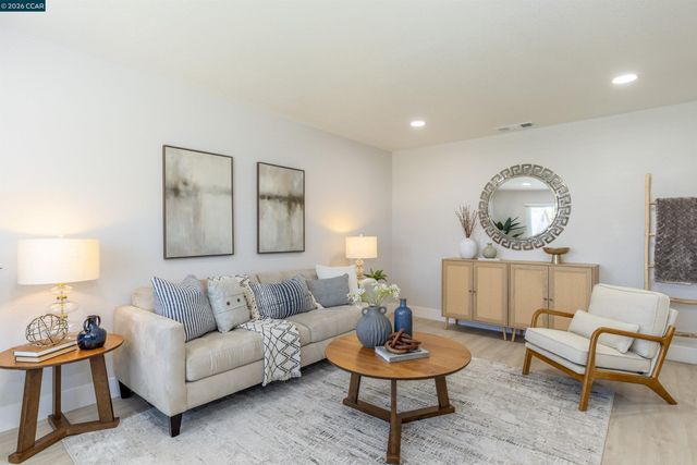 3213 San Luces Way, Union City, CA 94587