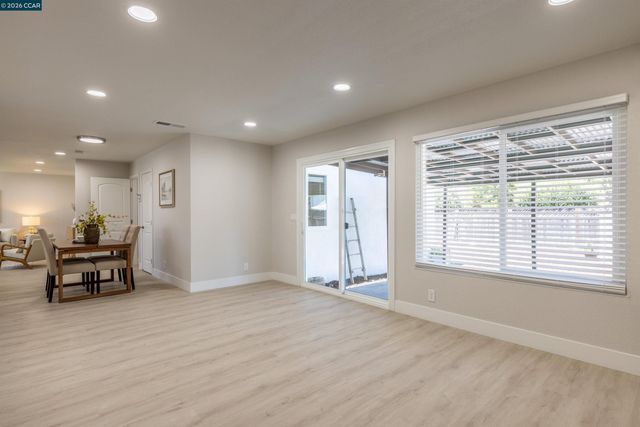 3213 San Luces Way, Union City, CA 94587