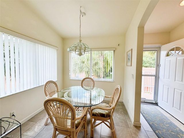 6680 Beach Resort DR # 1214, Naples, FL 34114