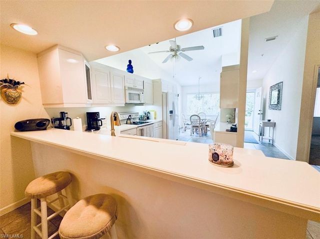 6680 Beach Resort DR # 1214, Naples, FL 34114