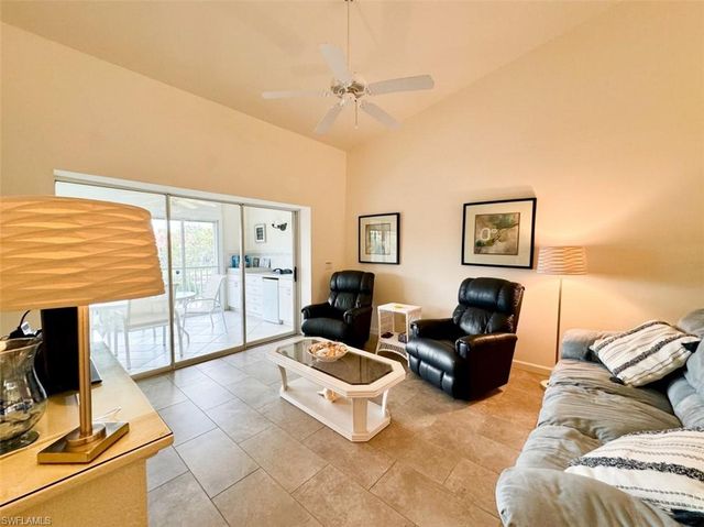 6680 Beach Resort DR # 1214, Naples, FL 34114