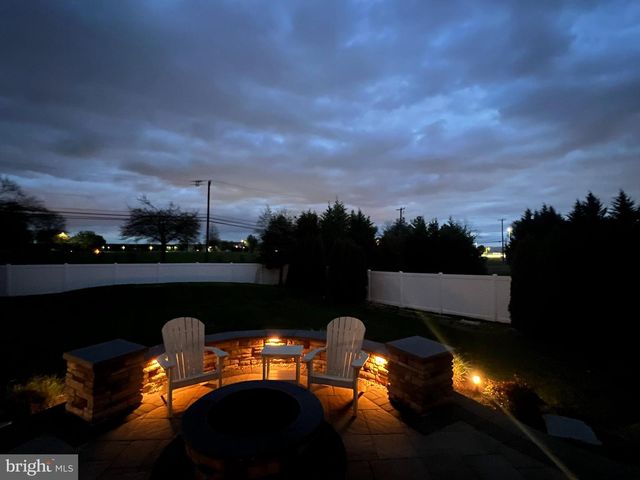 41 SHELBOURNE RD, Richboro, PA 18954