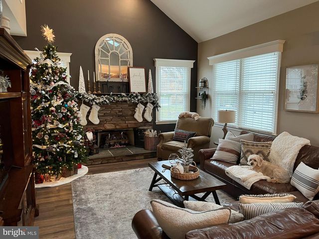 41 SHELBOURNE RD, Richboro, PA 18954