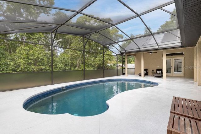 34041 VALENCIA DR, Leesburg, FL 34788