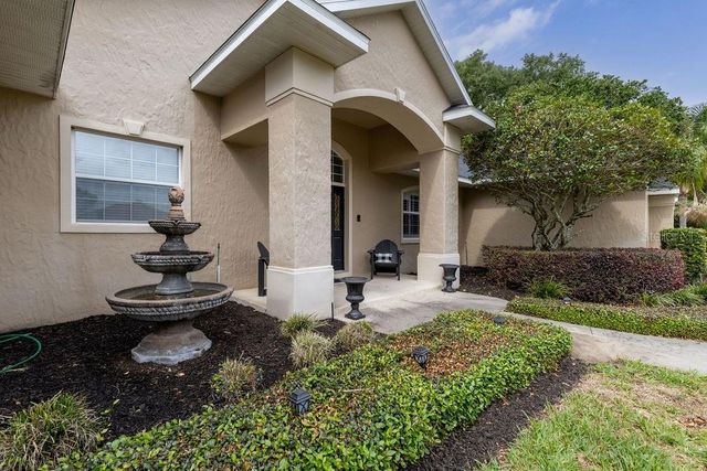 34041 VALENCIA DR, Leesburg, FL 34788