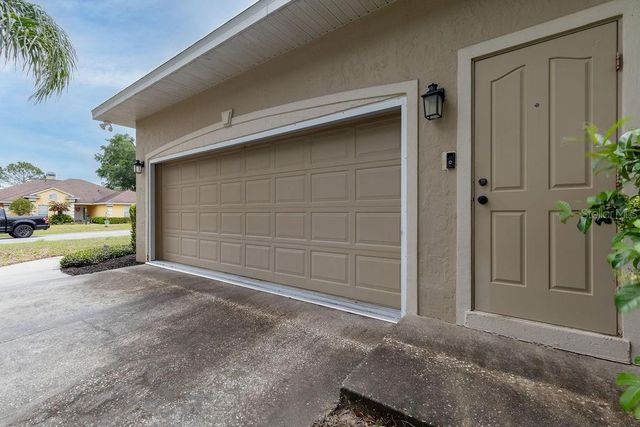 34041 VALENCIA DR, Leesburg, FL 34788