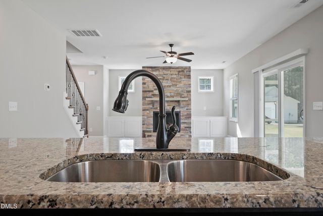 262 Day Lily Street, Selma, NC 27576