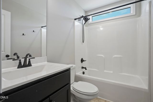 262 Day Lily Street, Selma, NC 27576