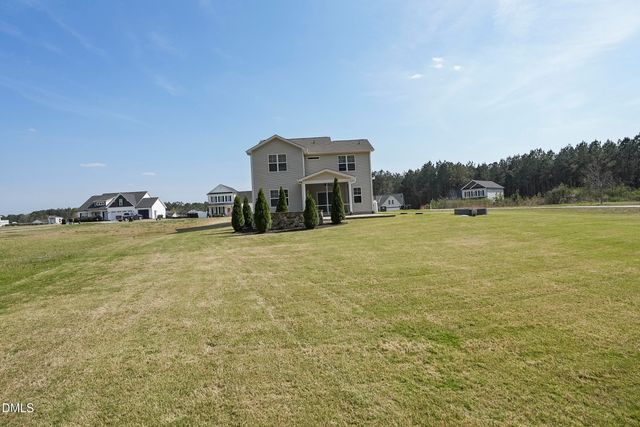 262 Day Lily Street, Selma, NC 27576