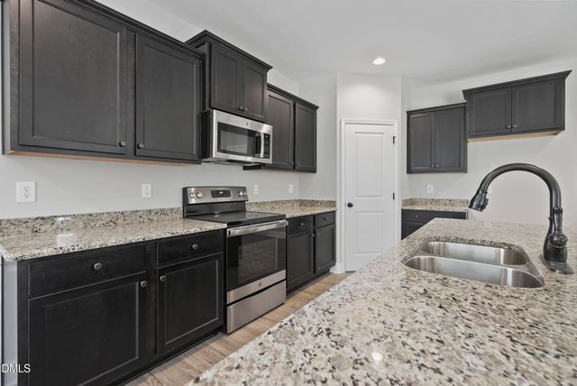 262 Day Lily Street, Selma, NC 27576