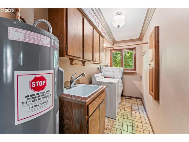 4700 Ne 343RD St, La Center, WA 98629