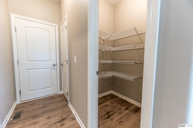 11405 N 170th Street, Bennington, NE 68007