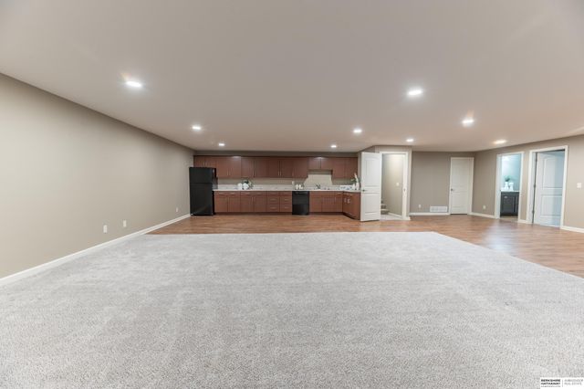 11405 N 170th Street, Bennington, NE 68007