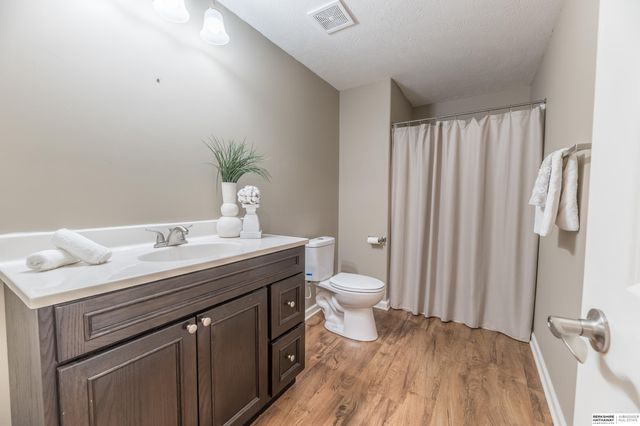 11405 N 170th Street, Bennington, NE 68007