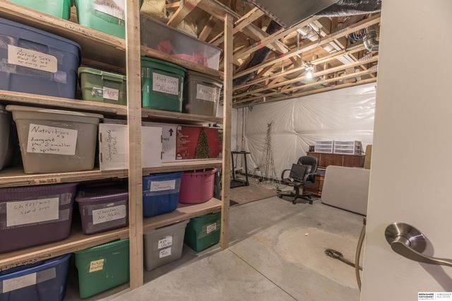 11405 N 170th Street, Bennington, NE 68007