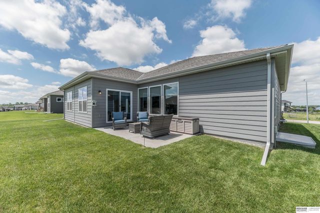 11405 N 170th Street, Bennington, NE 68007