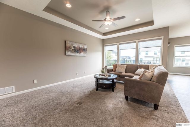 11405 N 170th Street, Bennington, NE 68007