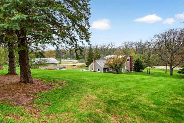 W4466 FOURTH STREET ROAD, Fond Du Lac, WI 54937