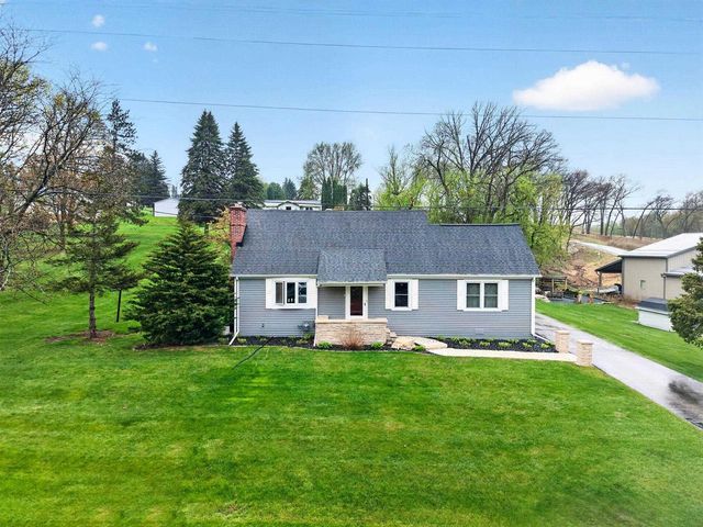 W4466 FOURTH STREET ROAD, Fond Du Lac, WI 54937