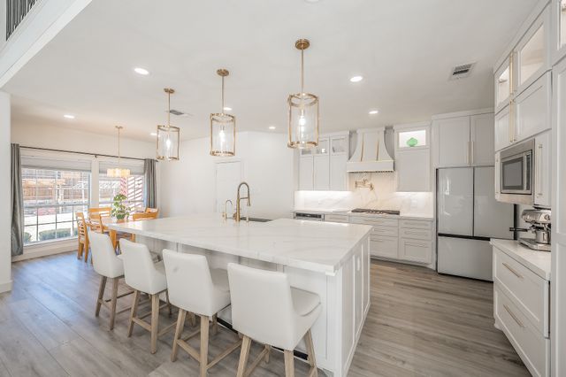 3221 Summerfield Drive, Richardson, TX 75082