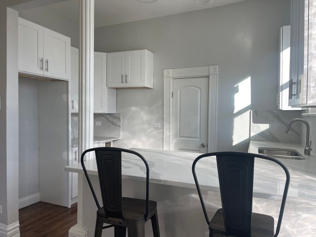 3214 W Division Street 2, Chicago, IL 60622