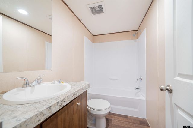 MH1 PR 52423, Leesburg, TX 75451