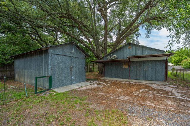 1182 Russell Drive, Mount Pleasant, SC 29464