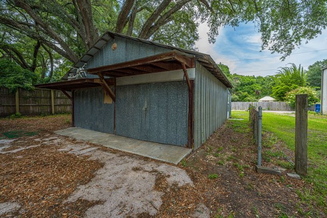 1182 Russell Drive, Mount Pleasant, SC 29464