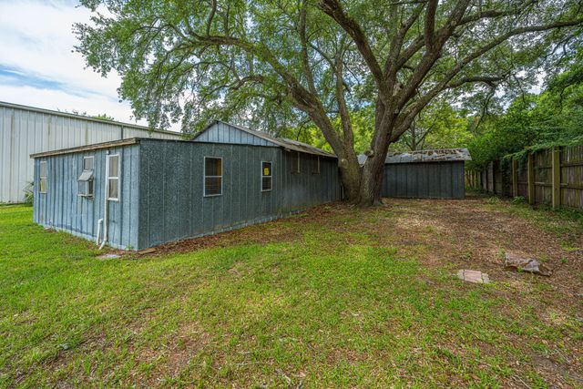 1182 Russell Drive, Mount Pleasant, SC 29464