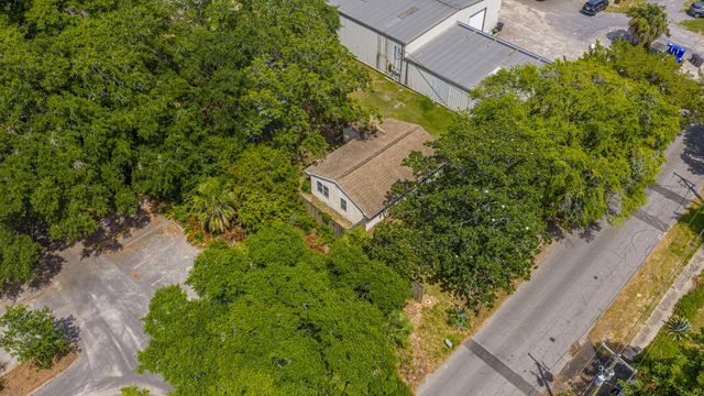 1182 Russell Drive, Mount Pleasant, SC 29464