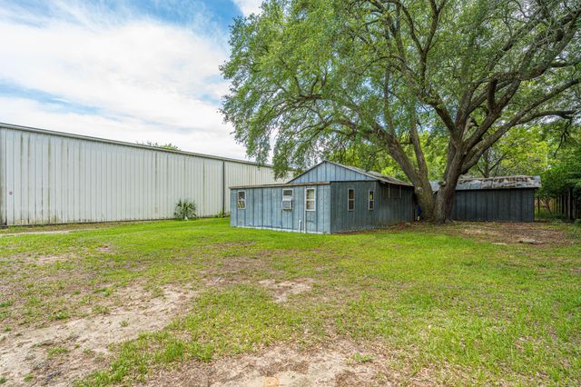 1182 Russell Drive, Mount Pleasant, SC 29464