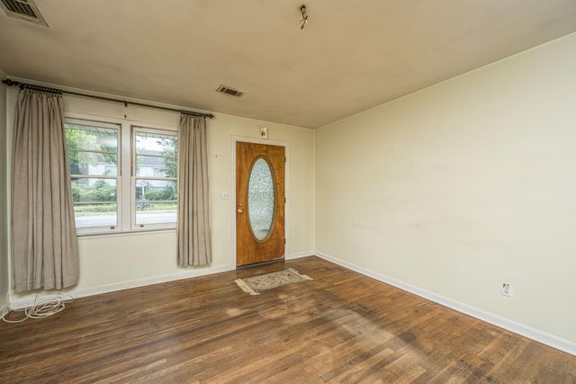 1182 Russell Drive, Mount Pleasant, SC 29464