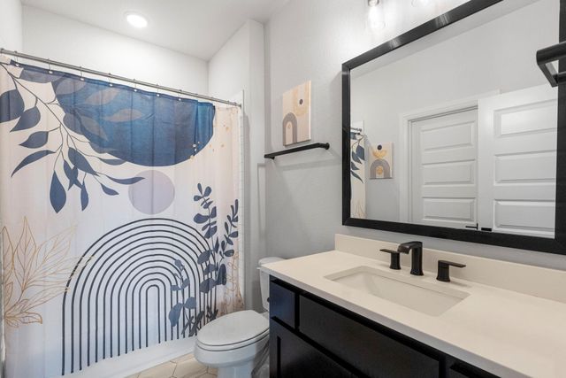 524 Francis CT, Liberty Hill, TX 78642