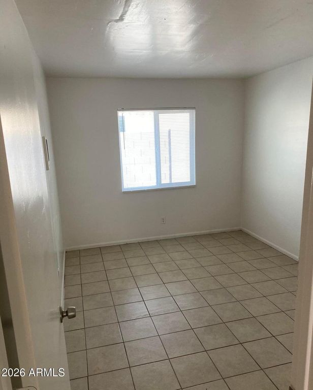 2903 E WIER Avenue, Phoenix, AZ 85040 — photo 3