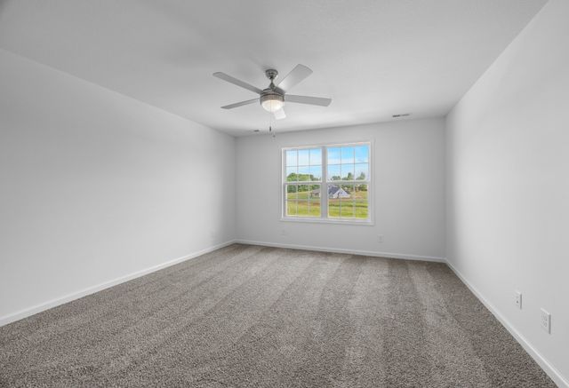2582 Rafiki Dr, Clarksville, TN 37042