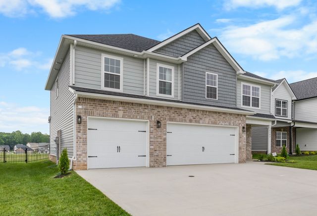2582 Rafiki Dr, Clarksville, TN 37042