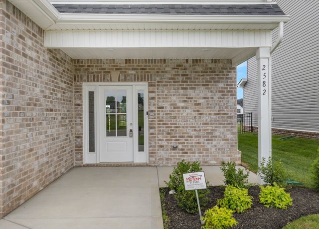 2582 Rafiki Dr, Clarksville, TN 37042