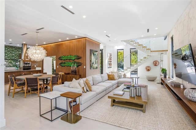4354 Alton Road, Miami Beach, FL 33140