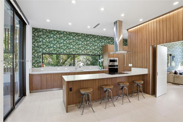 4354 Alton Road, Miami Beach, FL 33140
