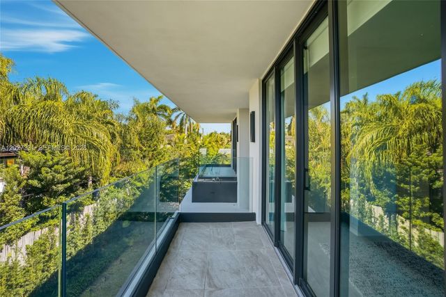 4354 Alton Road, Miami Beach, FL 33140