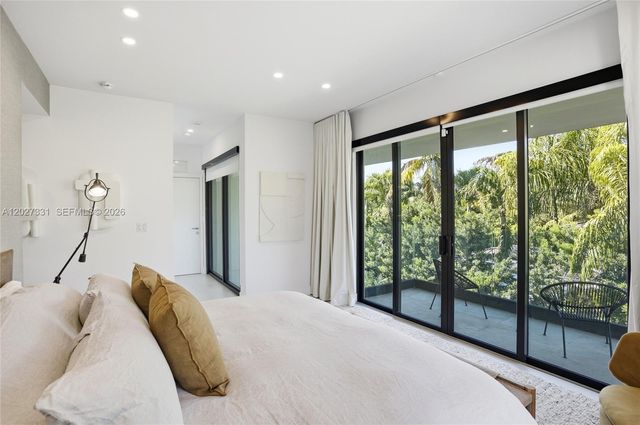4354 Alton Road, Miami Beach, FL 33140